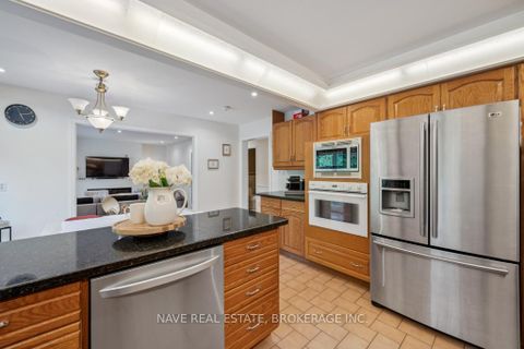 Photo 11 at 59 Sanderson Crescent, North Richvale, Richmond Hill Photo 11 at 59 Sanderson Crescent, North Richvale, Richmond Hill