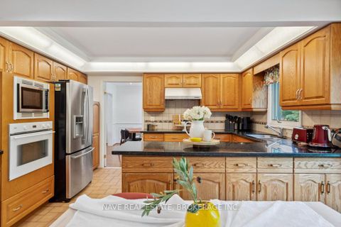 Photo 13 at 59 Sanderson Crescent, North Richvale, Richmond Hill Photo 13 at 59 Sanderson Crescent, North Richvale, Richmond Hill