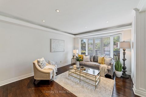 Photo 3 at 1363 Harmsworth Square, FA Falgarwood, Oakville