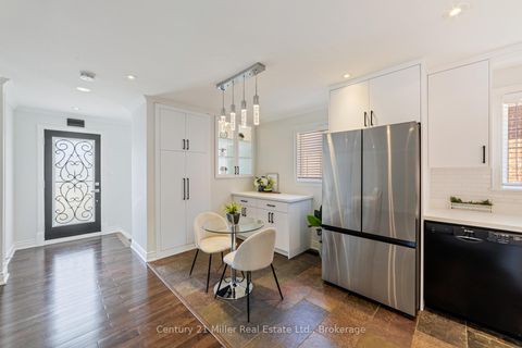 Photo 14 at 1363 Harmsworth Square, FA Falgarwood, Oakville