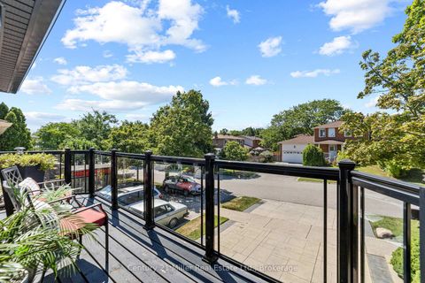 Photo 15 at 1363 Harmsworth Square, FA Falgarwood, Oakville