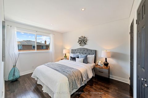 Photo 17 at 1363 Harmsworth Square, FA Falgarwood, Oakville