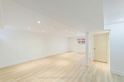 Photo 31 at 1363 Harmsworth Square, FA Falgarwood, Oakville