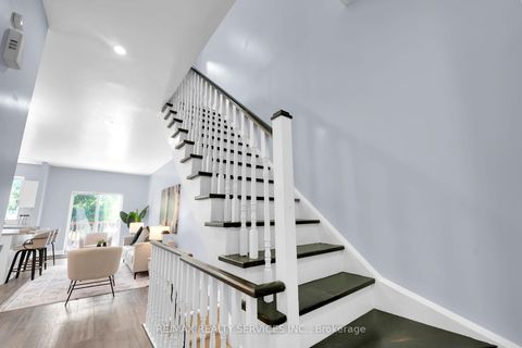 Photo 15 at 45 - 3059 Finch Avenue W, Humbermede, Toronto