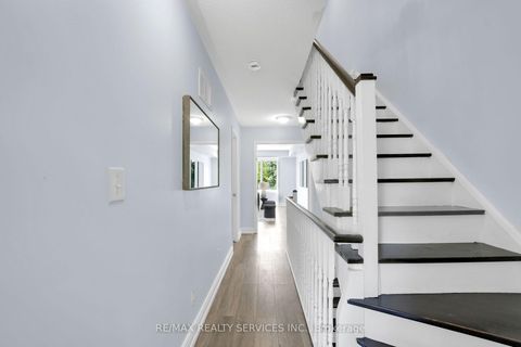 Photo 24 at 45 - 3059 Finch Avenue W, Humbermede, Toronto
