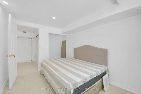 Photo 38 at 45 - 3059 Finch Avenue W, Humbermede, Toronto