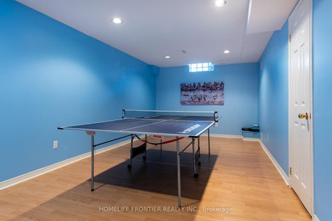 Photo 27 at 121 Carrington Drive, Mill Pond, Richmond Hill