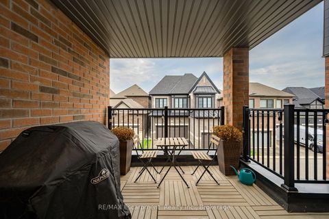 Photo 16 at 3401 Sixth Line, GO Glenorchy, Oakville