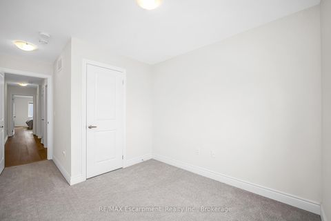 Photo 28 at 3401 Sixth Line, GO Glenorchy, Oakville