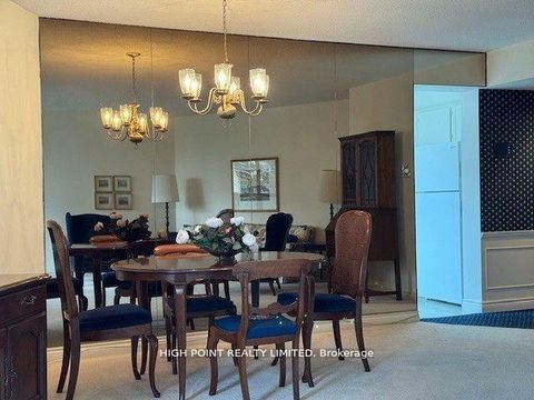 Photo 2 at A21 - 296 Mill Road, Markland Wood, Toronto