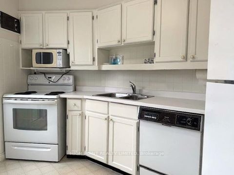 Photo 7 at A21 - 296 Mill Road, Markland Wood, Toronto