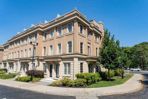 Photo 1 at 1 - 1 Hargrave Lane, York Mills, Toronto