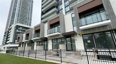 Photo 3 at TH 01 - 20 O'Neill Road, Don Mills, Toronto