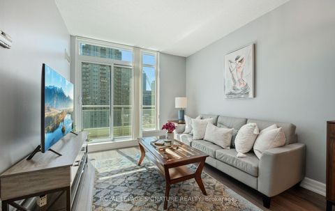 Photo 10 at 1405 - 8 Scollard Street, Annex, Toronto