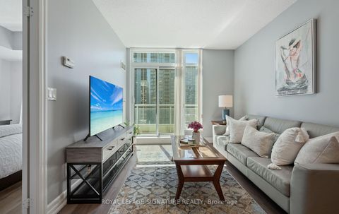 Photo 11 at 1405 - 8 Scollard Street, Annex, Toronto