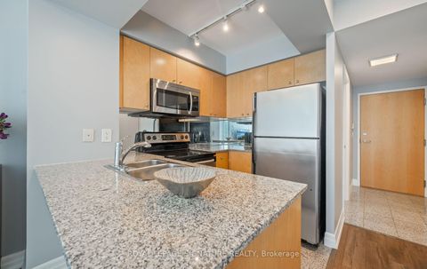 Photo 15 at 1405 - 8 Scollard Street, Annex, Toronto