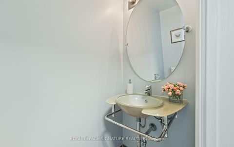 Photo 16 at 1405 - 8 Scollard Street, Annex, Toronto