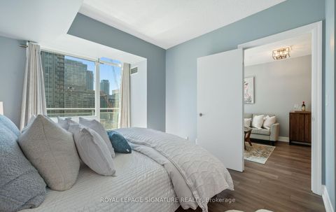 Photo 18 at 1405 - 8 Scollard Street, Annex, Toronto