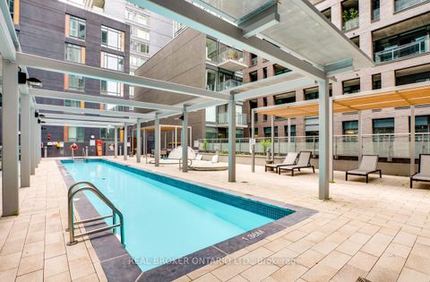 Photo 25 at 215 - 525 Adelaide Street W, Waterfront Communities C1, Toronto