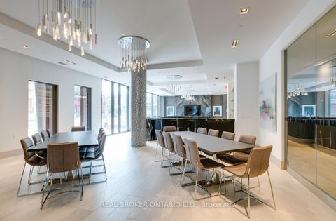 Photo 27 at 215 - 525 Adelaide Street W, Waterfront Communities C1, Toronto