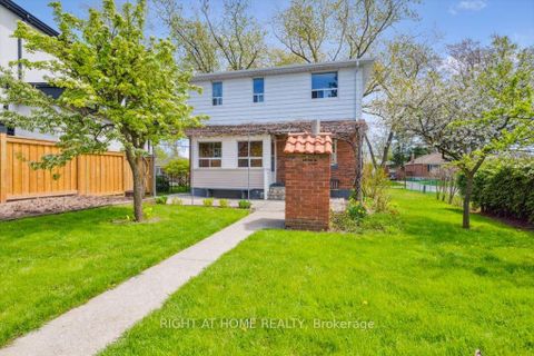 Photo 24 at 133 Prince Charles Drive, CO Central, Oakville