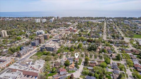 Photo 27 at 133 Prince Charles Drive, CO Central, Oakville