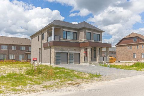 Photo 1 at 28 Longworth Avenue, Rural Richmond Hill, Richmond Hill