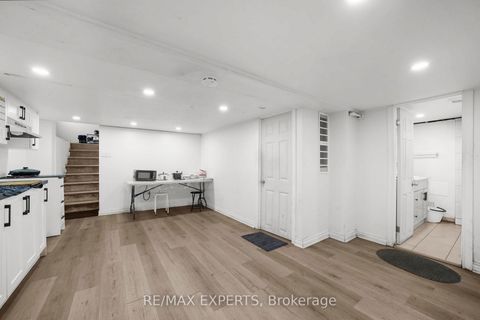 Photo 21 at 16 Bellehaven Crescent, Scarborough Village, Toronto