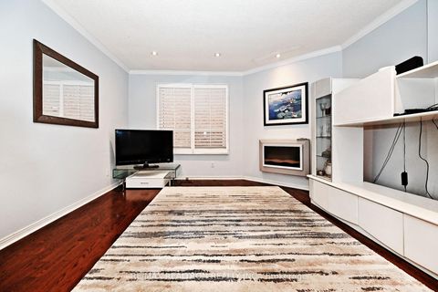 Photo 6 at 143 Spring Gate Boulevard, Yorkhill, Vaughan