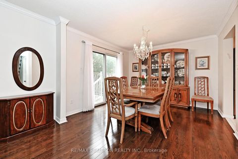 Photo 22 at 143 Spring Gate Boulevard, Yorkhill, Vaughan