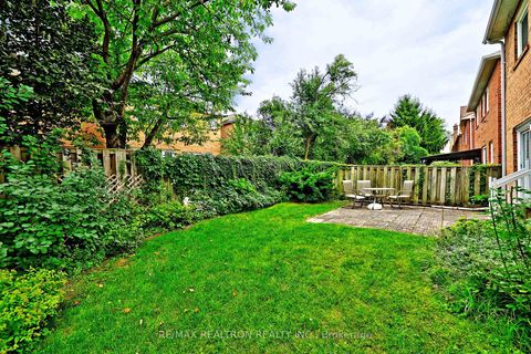 Photo 43 at 143 Spring Gate Boulevard, Yorkhill, Vaughan