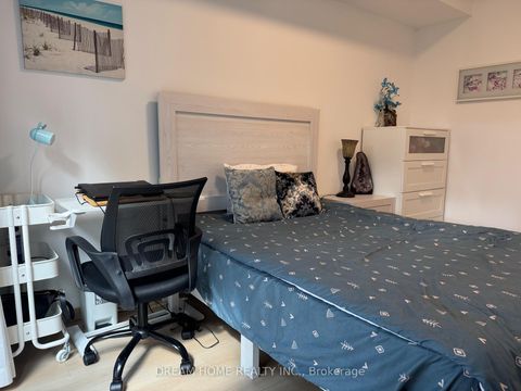 Photo 5 at 205 - 3425 Sheppard Avenue E, Sullivan, Toronto Photo 5 at 205 - 3425 Sheppard Avenue E, Sullivan, Toronto