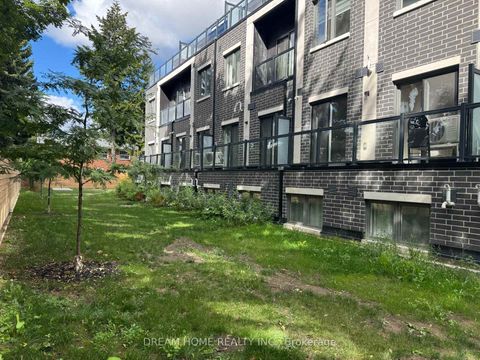 Photo 10 at 205 - 3425 Sheppard Avenue E, Sullivan, Toronto Photo 10 at 205 - 3425 Sheppard Avenue E, Sullivan, Toronto