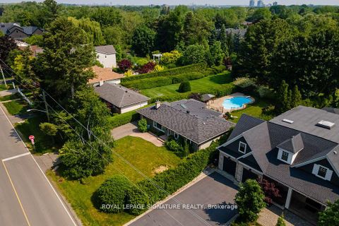 Photo 1 at 383 Maplehurst Avenue, BR Bronte, Oakville