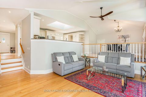 Photo 12 at 383 Maplehurst Avenue, BR Bronte, Oakville
