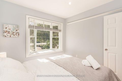 Photo 23 at 383 Maplehurst Avenue, BR Bronte, Oakville