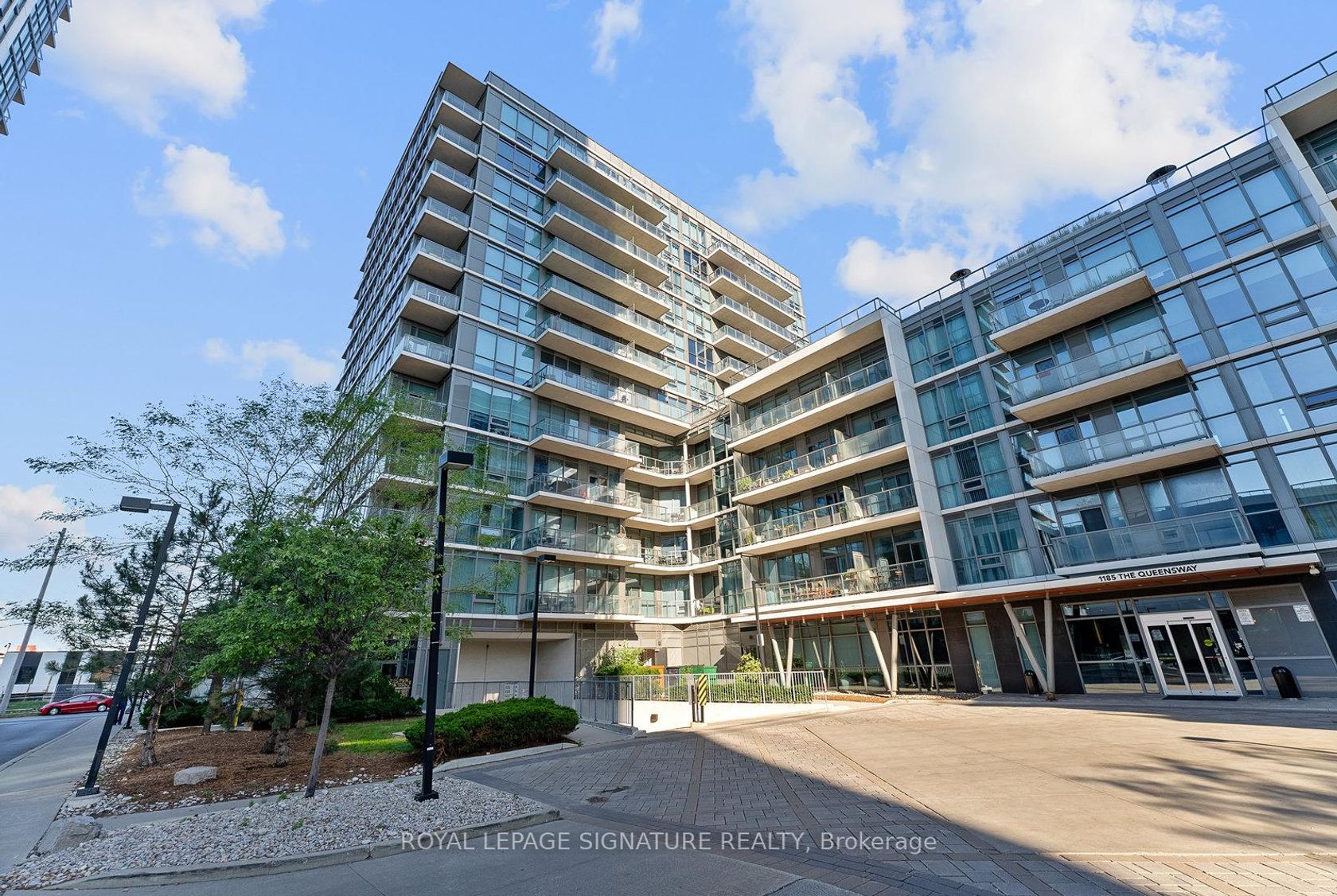 104 - 1185 The Queensway Avenue, City Centre West, Toronto 