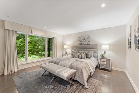 Photo 17 at 85 Valleyview Court, Kleinburg, Vaughan