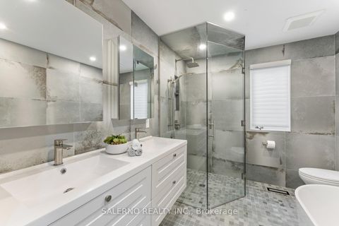 Photo 20 at 85 Valleyview Court, Kleinburg, Vaughan