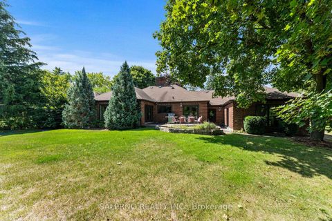 Photo 44 at 85 Valleyview Court, Kleinburg, Vaughan