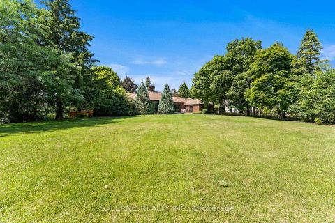 Photo 48 at 85 Valleyview Court, Kleinburg, Vaughan