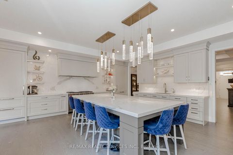 Photo 11 at 1217 Ironbridge Road, GA Glen Abbey, Oakville