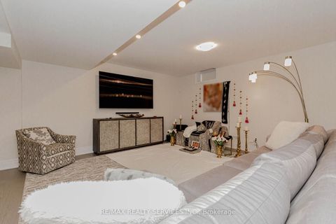 Photo 35 at 1217 Ironbridge Road, GA Glen Abbey, Oakville