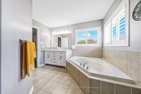 Photo 25 at 26 McPhail Avenue, Bowmanville, Clarington