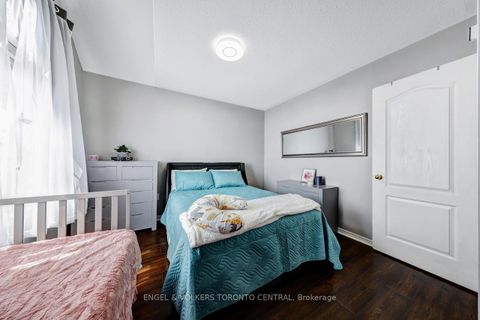Photo 28 at 26 McPhail Avenue, Bowmanville, Clarington