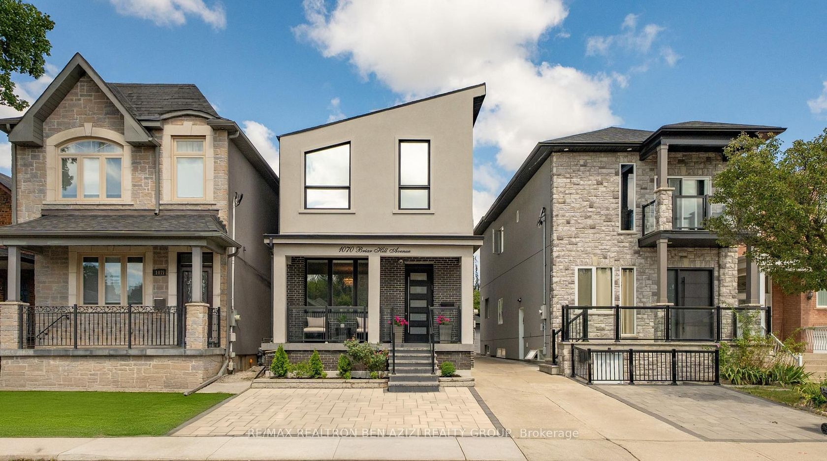 1070 BRIAR HILL Avenue, Belgravia, Toronto 