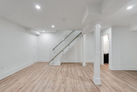 Photo 43 at 253 Albany Avenue, Annex, Toronto