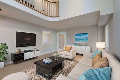 Photo 7 at 167 Marbella Road, Sonoma Heights, Vaughan