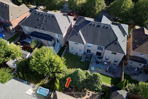 Photo 30 at 167 Marbella Road, Sonoma Heights, Vaughan