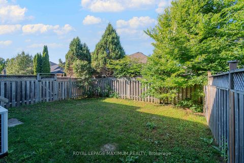 Photo 31 at 167 Marbella Road, Sonoma Heights, Vaughan
